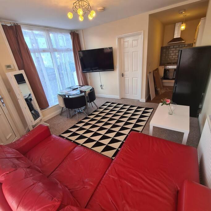 Groundfloor One Bedroom Apartment Ryde  Exterior foto